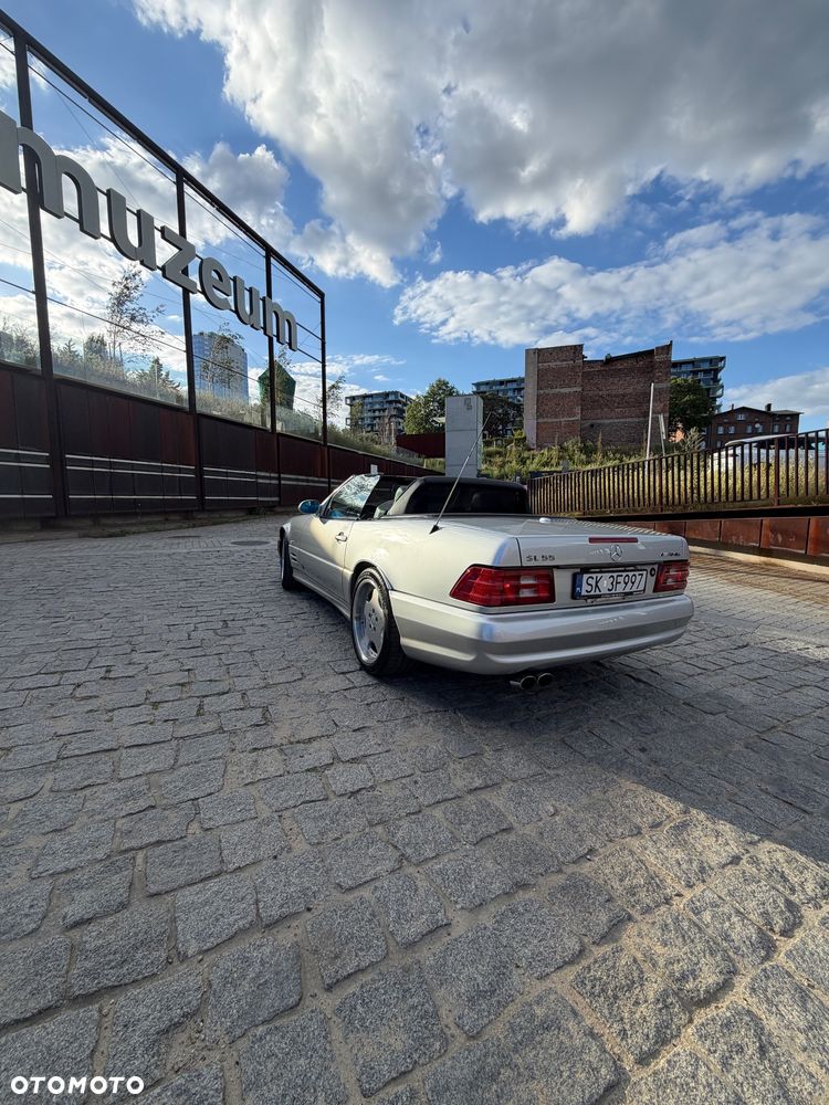 Mercedes-Benz SL - 17