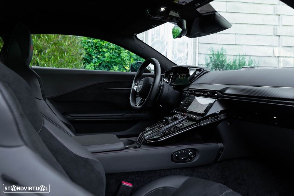 Aston Martin Vantage Coupe V8 - 21