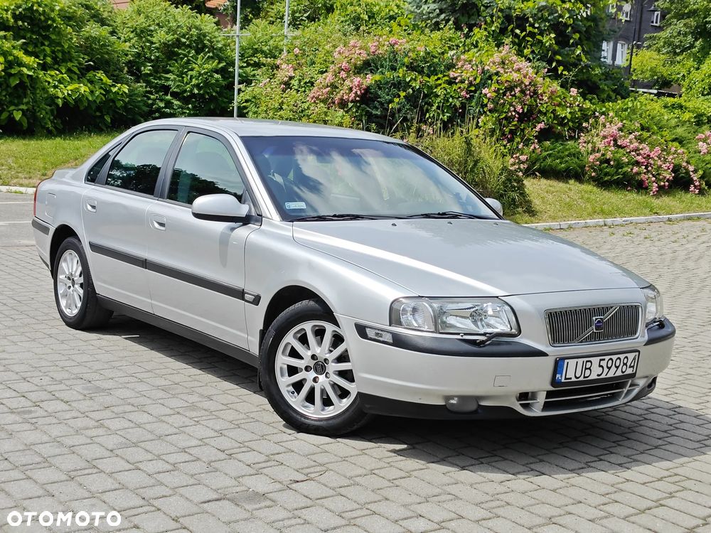 Volvo S80 2.4 Momentum - 1
