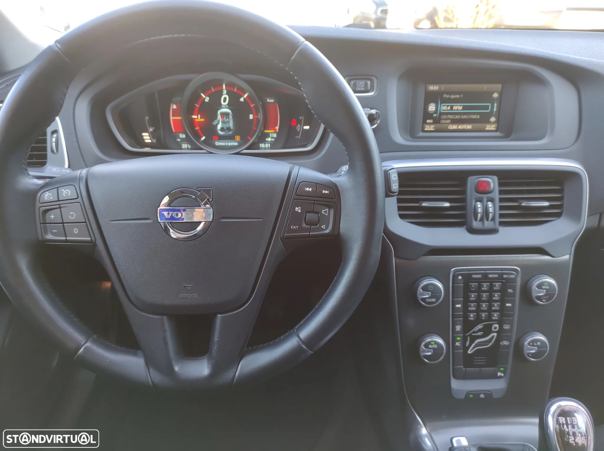 Volvo V40 1.6 D2 Eco Kinetic - 18