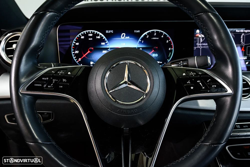 Mercedes-Benz E 300 - 14