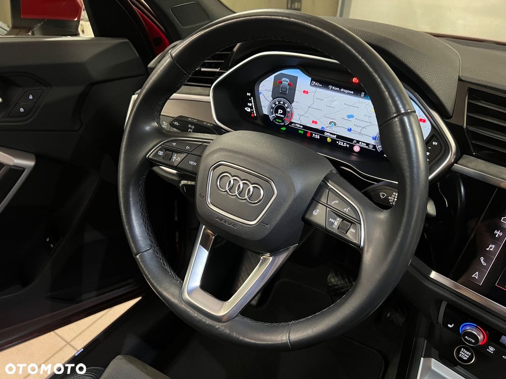 Audi Q3 Sportback - 28