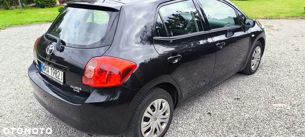 Toyota Auris - 5