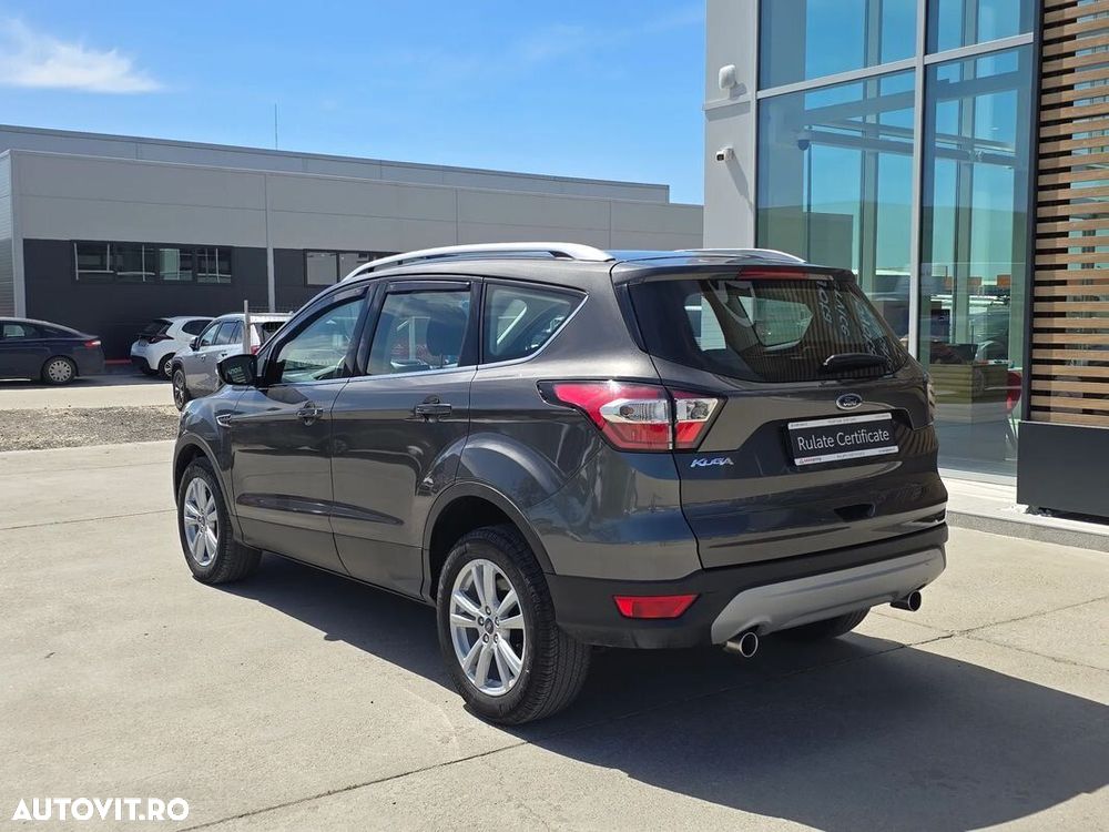 Ford Kuga 1.5 TDCi 2WD Titanium - 5