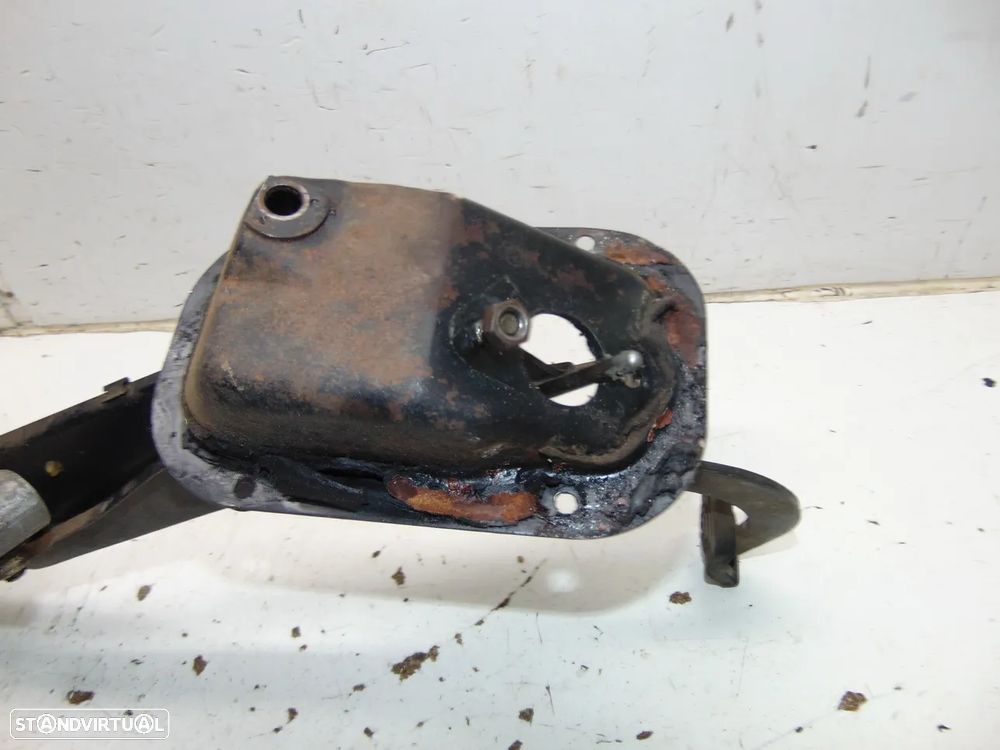 Renault 4F/4L coluna direção/Pedaleira - 6