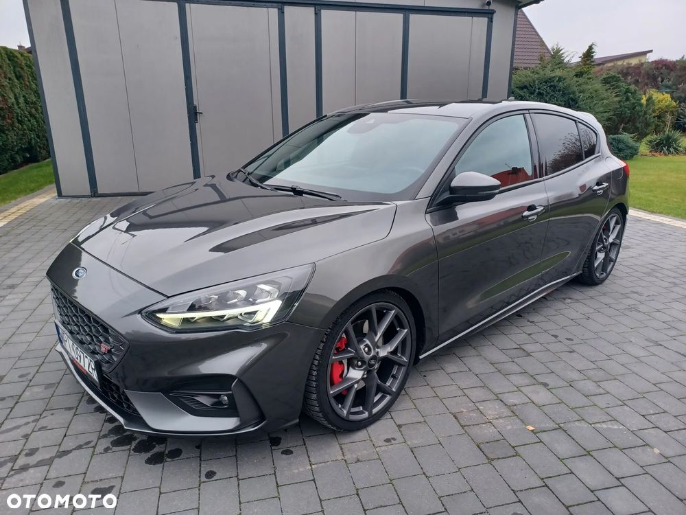 Ford Focus 2.3 EcoBoost S&S ST Edition - 18