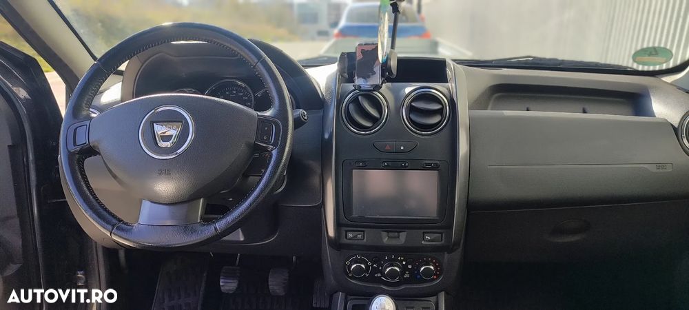 Dacia Duster dCi 110 FAP 4x2 Prestige - 9