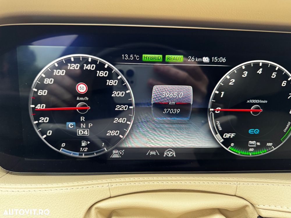 Mercedes-Benz S 560 e Long Aut. - 11