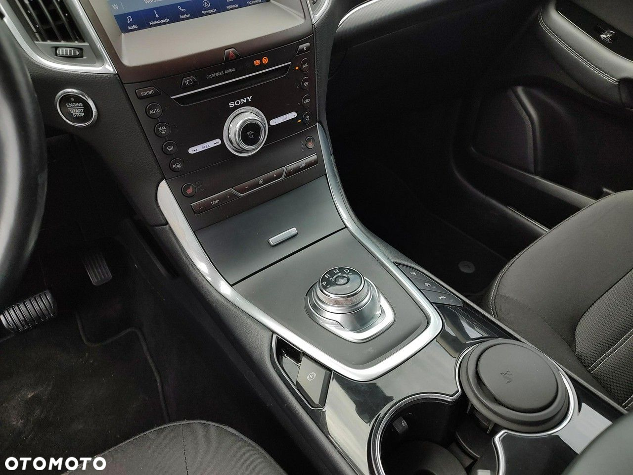 Ford Galaxy - 34