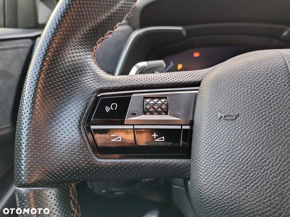 DS Automobiles DS 7 Crossback - 27