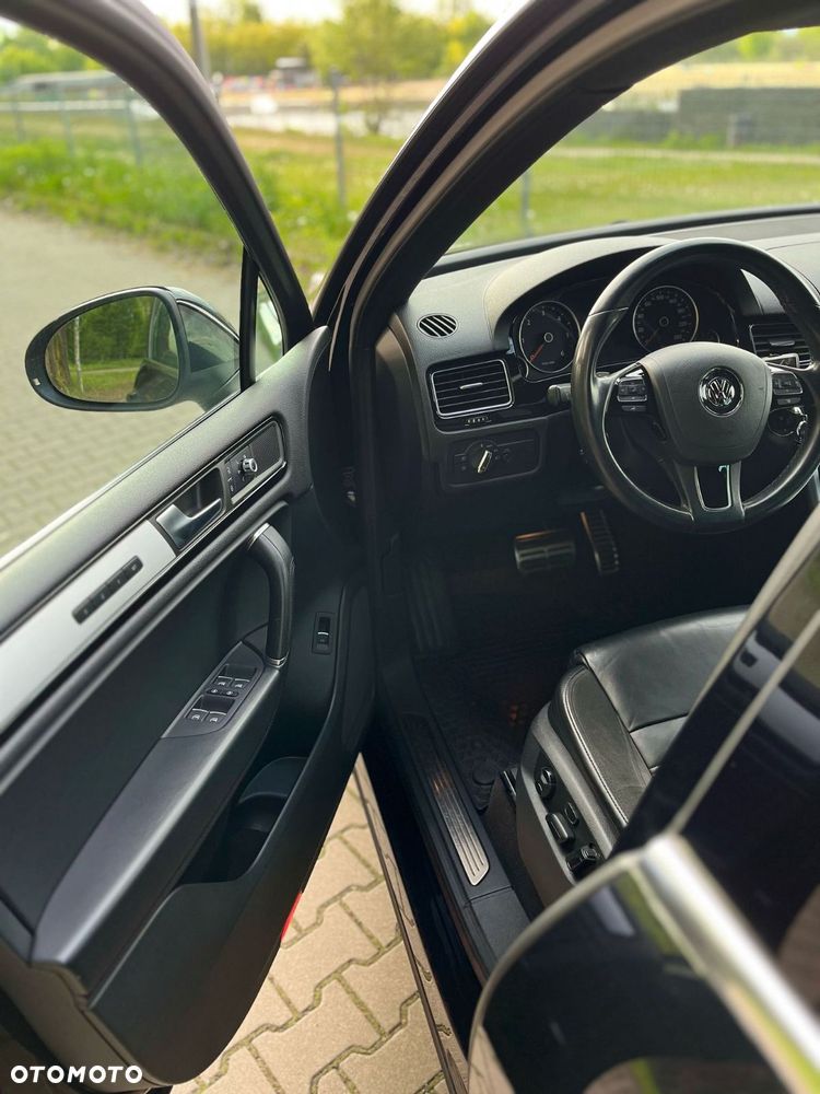 Volkswagen Touareg 3.0 V6 TDI BMT - 13