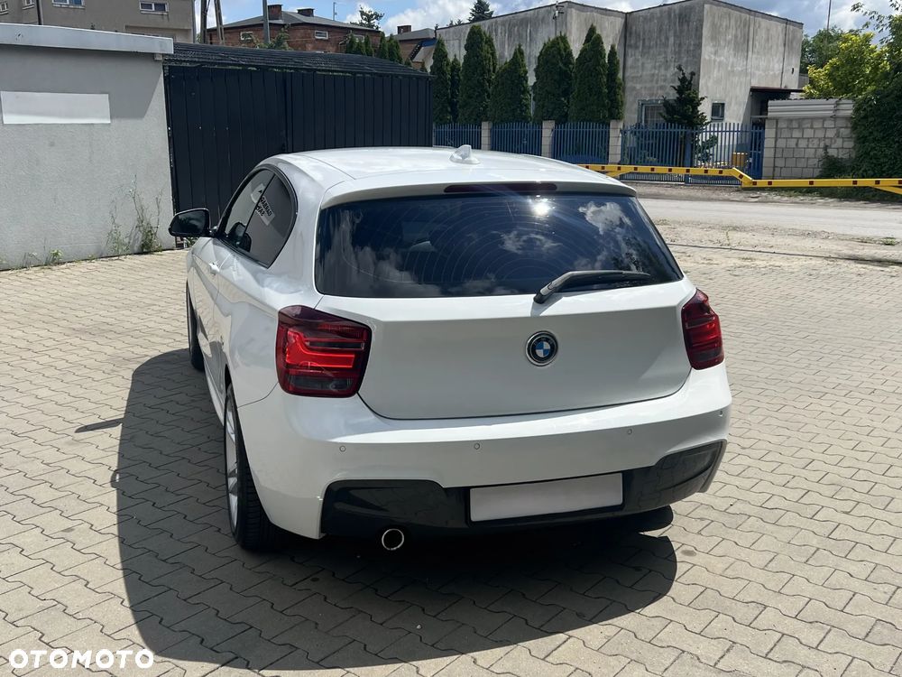BMW Seria 1 116i - 4