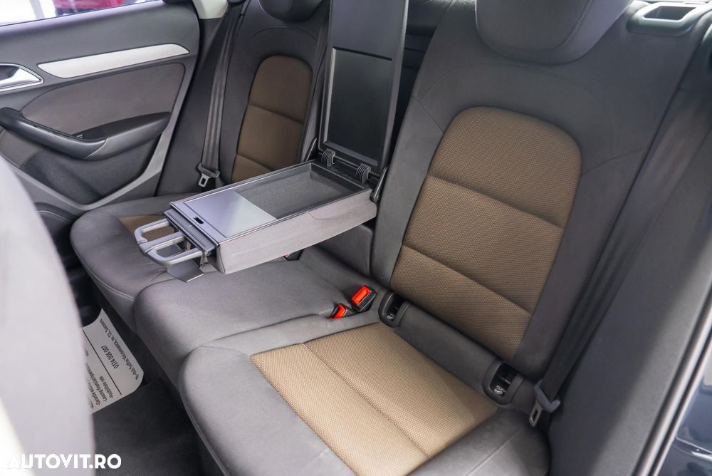 Audi Q3 2.0 TDI Quattro S tronic - 23