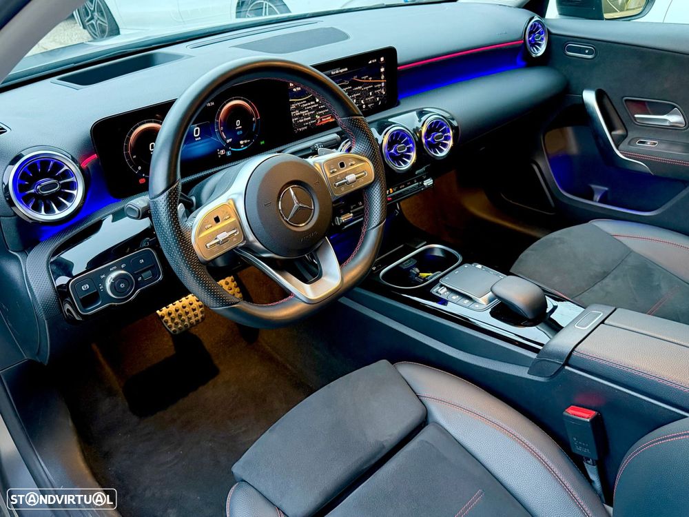 Mercedes-Benz A 250 Limousine e 8G-DCT AMG Line - 10