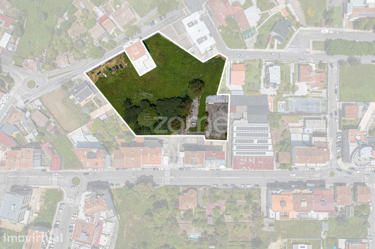 Terreno com capacidade construtiva, centro de São João da Madeira - Grande imagem: 4/14