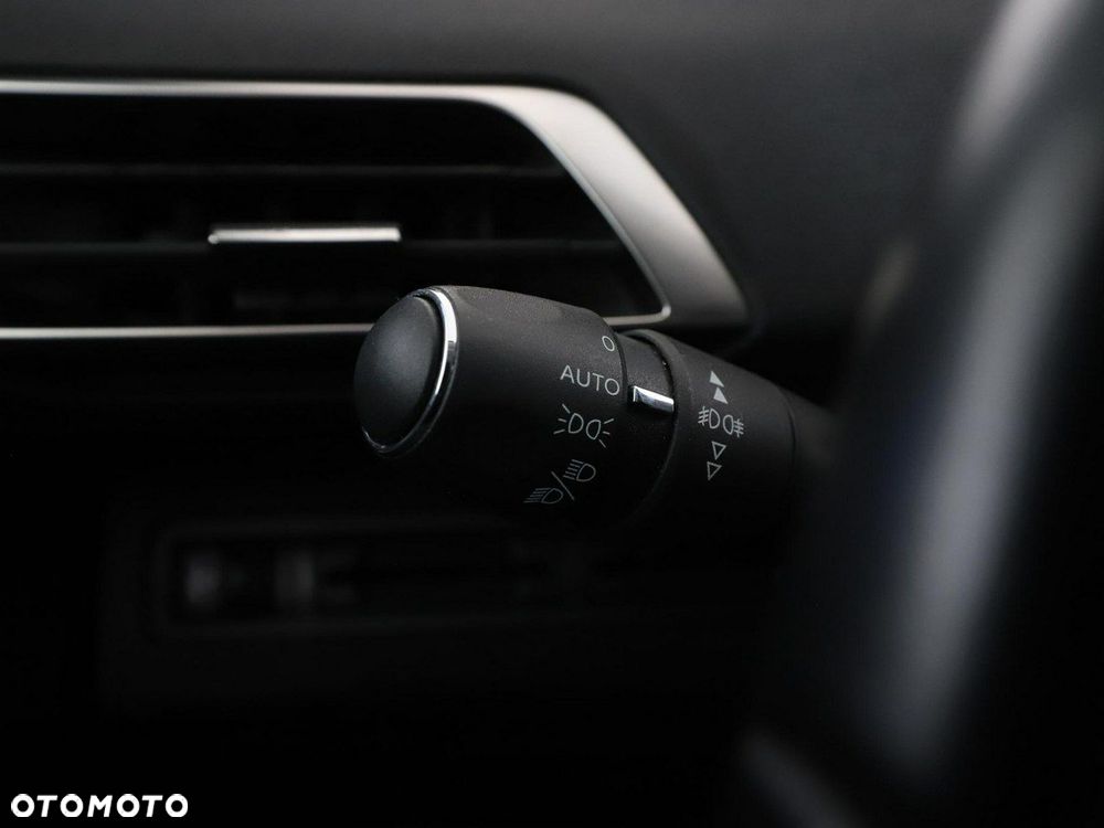 Peugeot 3008 1.2 PureTech Allure - 35