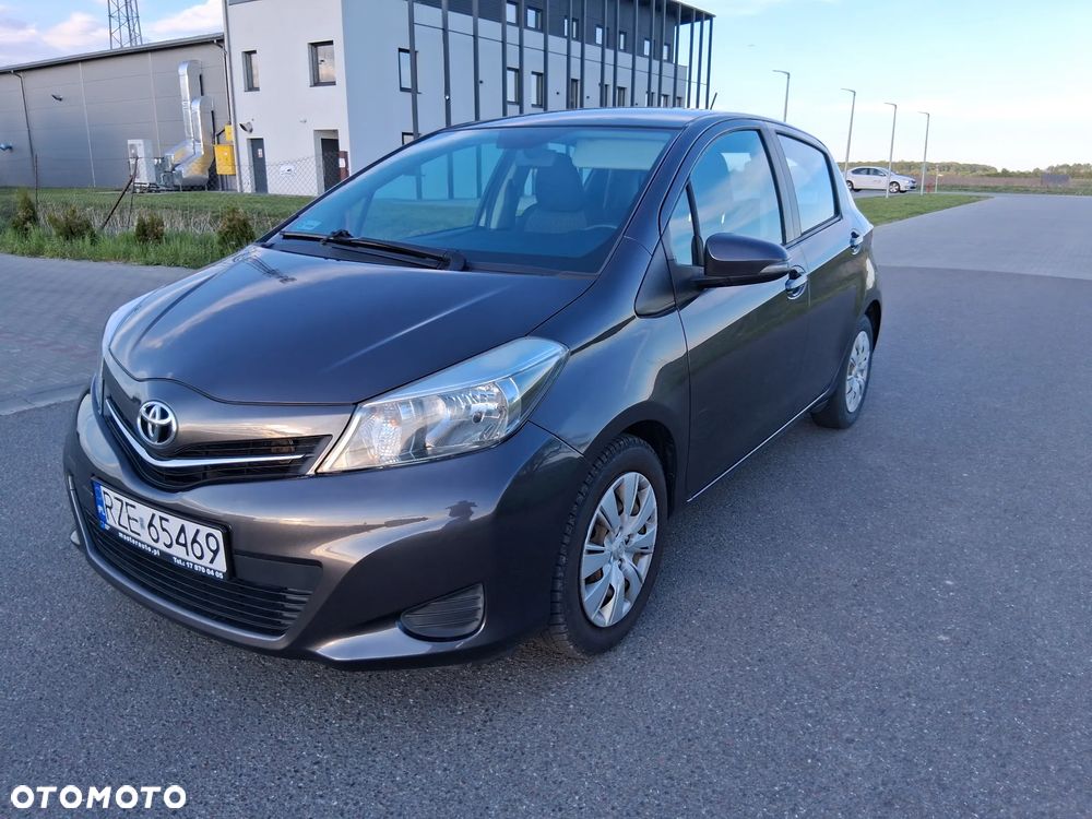 Toyota Yaris 1.33 Active - 1