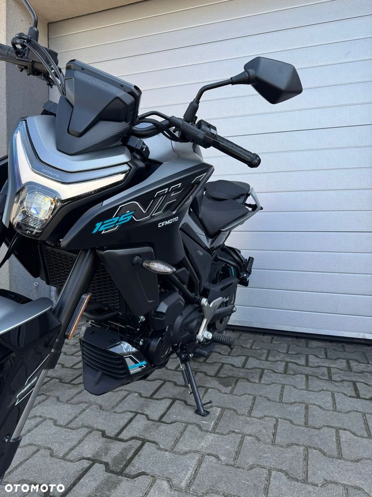 CFMoto NK - 11