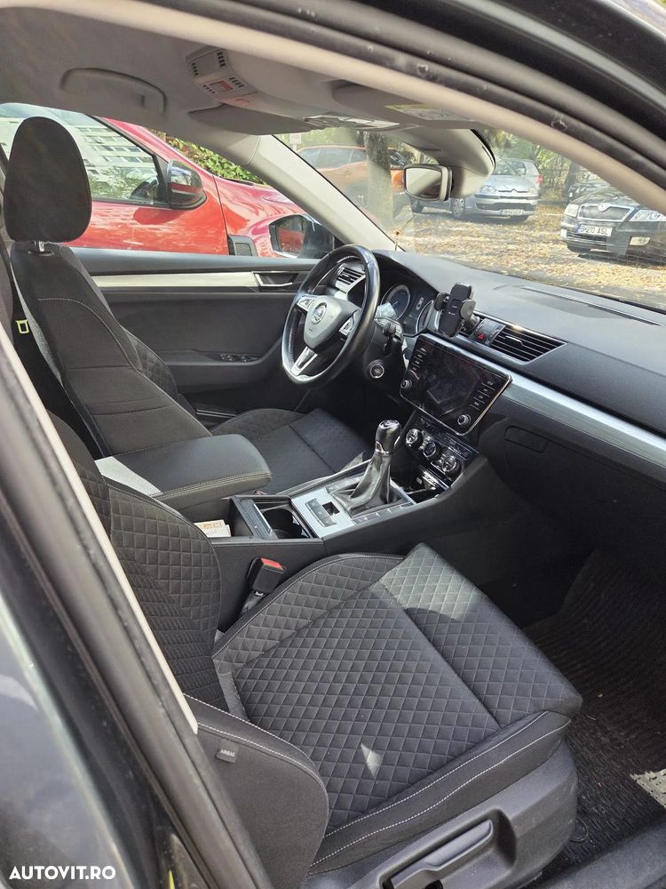 Skoda Superb 2.0 TDI AMBITION - 3