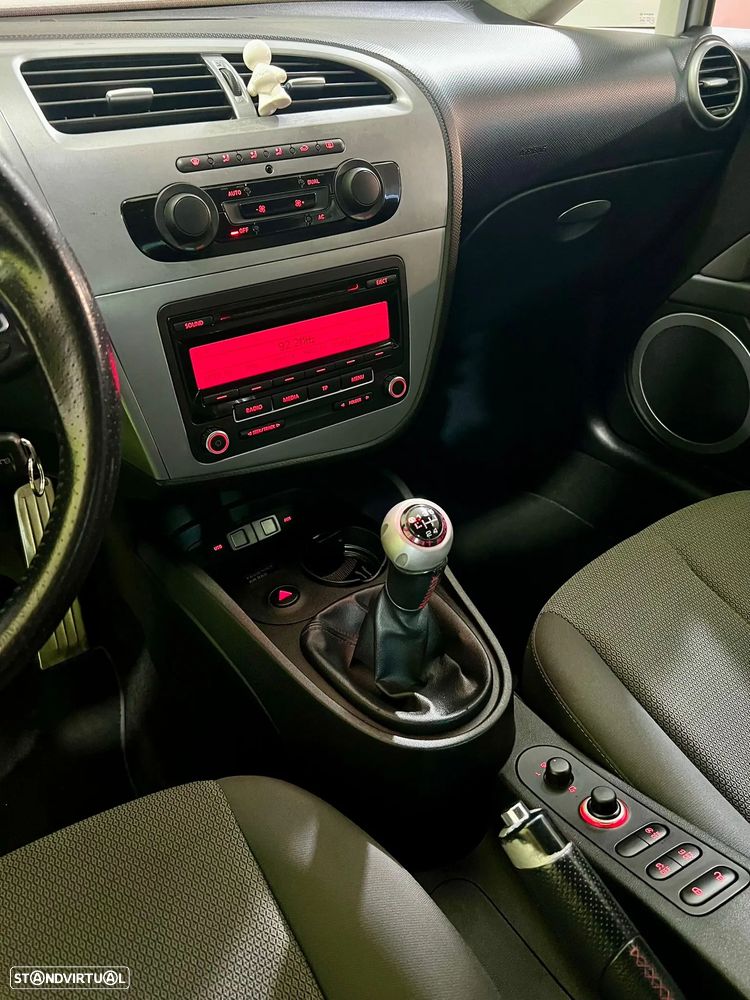 SEAT Leon 1.6 TDI E-Eco.Style Start/Stop - 12