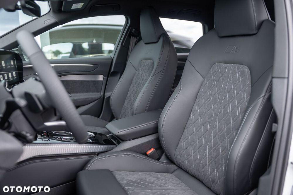 Audi A6 Avant TDI mHEV Quattro S tronic - 14