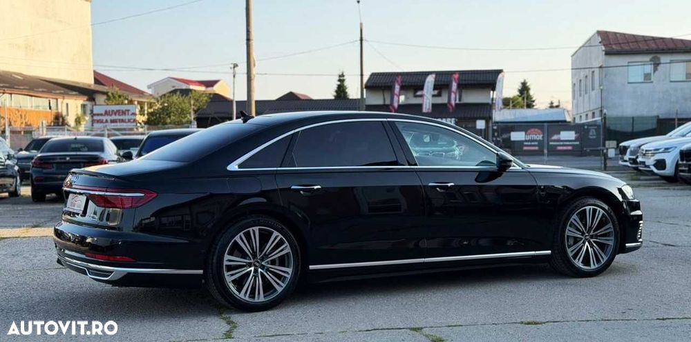 Audi A8 - 10