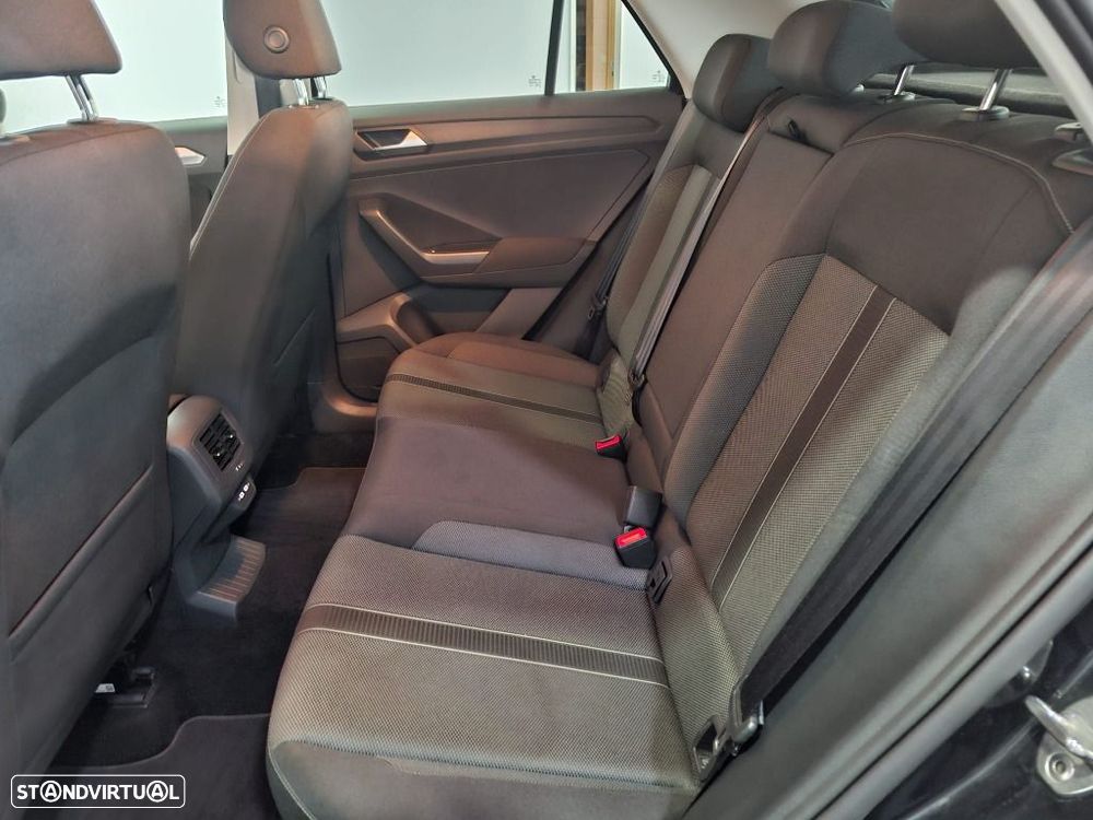 VW T-Roc 1.0 TSI Urban - 15