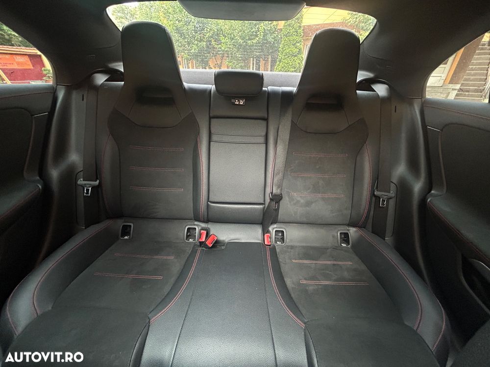 Mercedes-Benz CLA 250 - 12