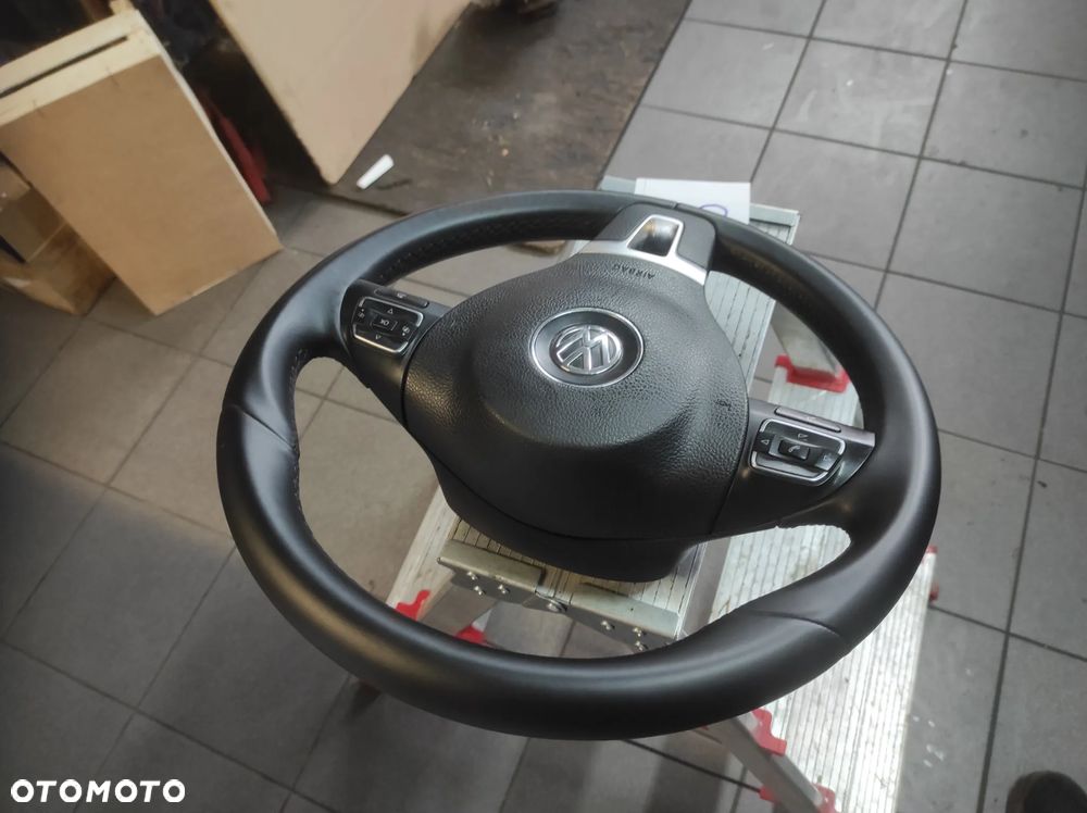 KIEROWNICA 3 RAMIENNA SKÓRA SKÓRZANA MULTIFUNKCJA R LINE VW TIGUAN PASSAT B6 B7 CC SIROCCO CADDY GOLF 5 6 TOURAN EOS POLO 5 6 WYSYŁKA !!! - 5