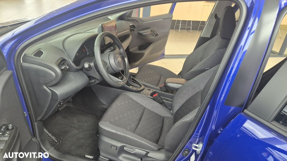 Toyota Yaris 1.5 VVT-i HSD Dynamic - 8