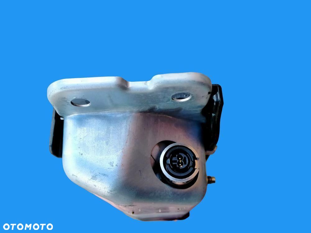 Mercedes E klasa W213 Lift Konsola Skóra Poduszka AirBag PasyDemontaż - 14