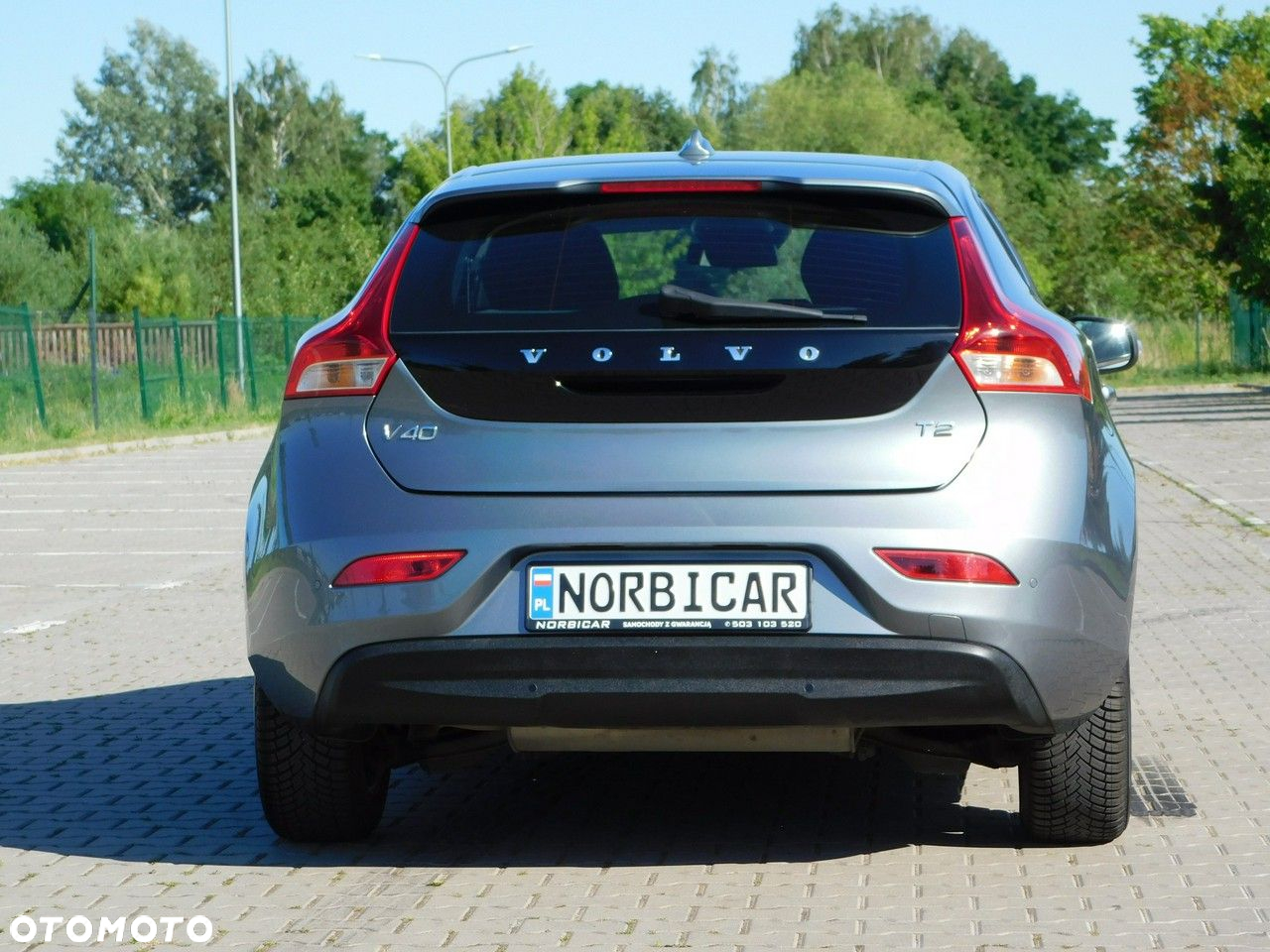 Volvo V40 - 32