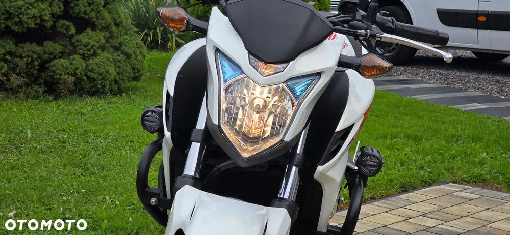 Honda CB - 19