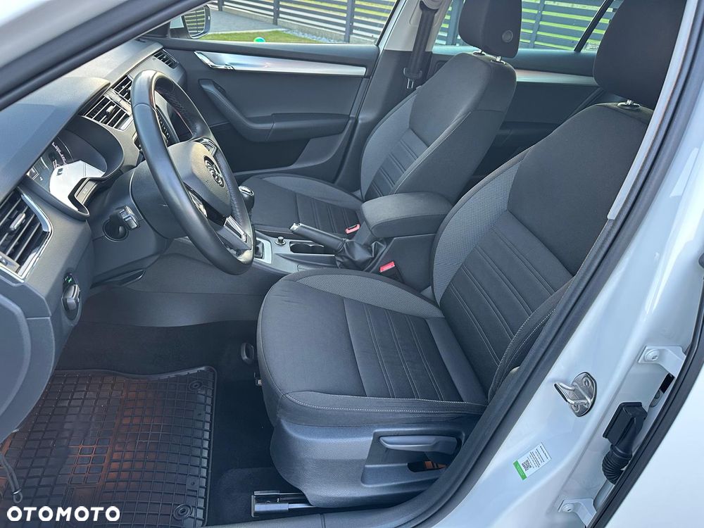 Skoda Octavia 1.6 TDI Ambition - 14