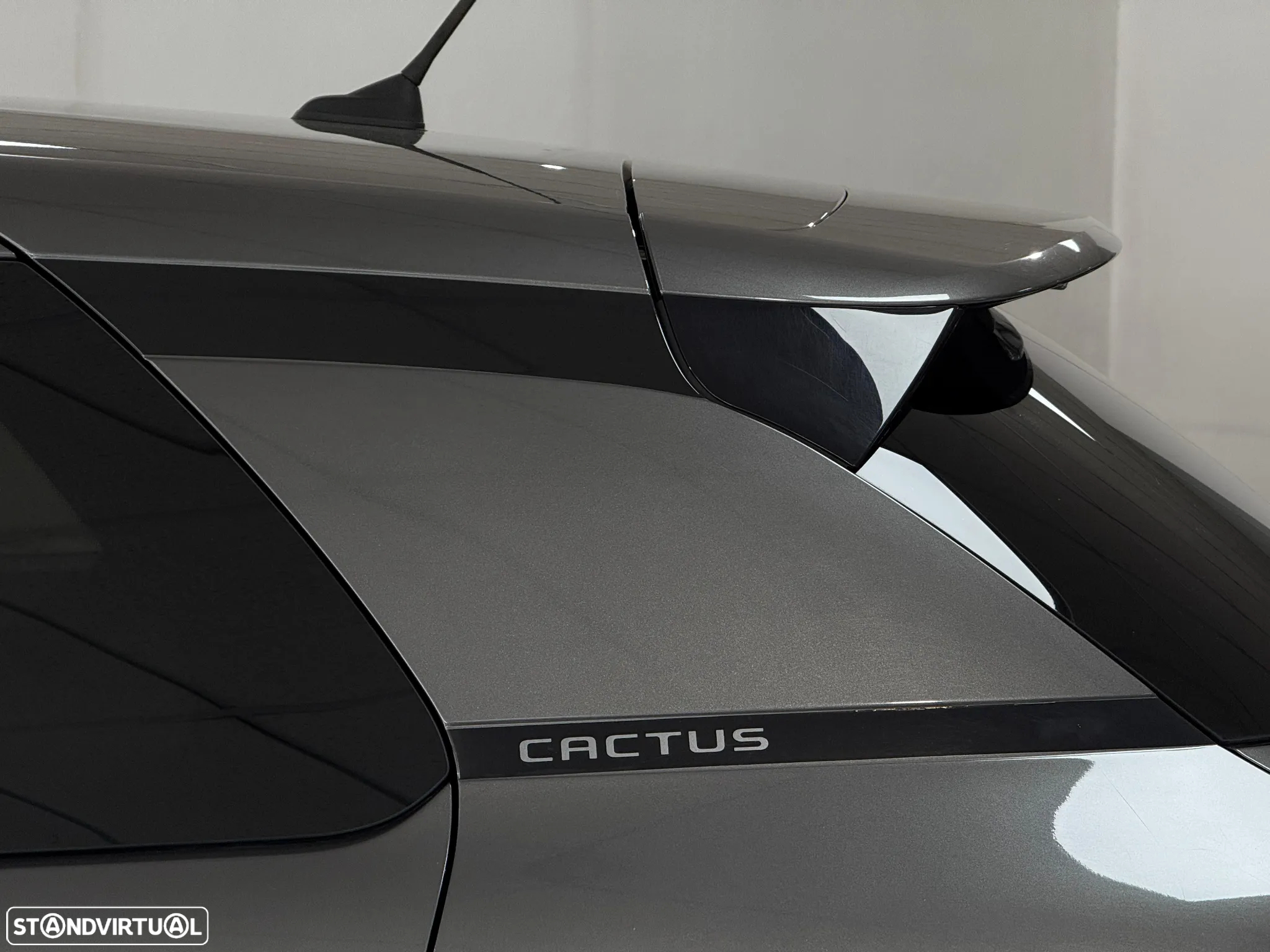 Citroën C4 Cactus 1.2 PureTech Shine - 2