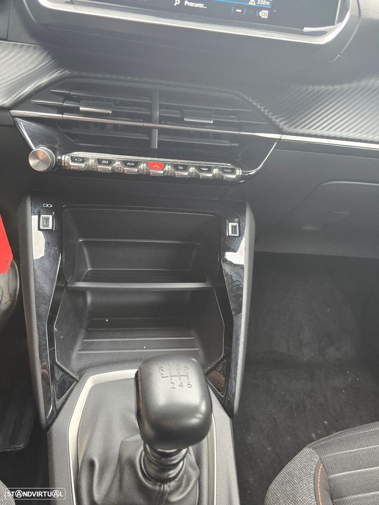 Peugeot 2008 PureTech 130 Active Pack - 20