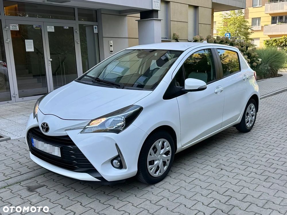 Toyota Yaris 1.5 Premium - 1