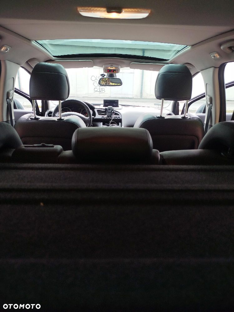 Peugeot 3008 2.0 HDi Premium - 17