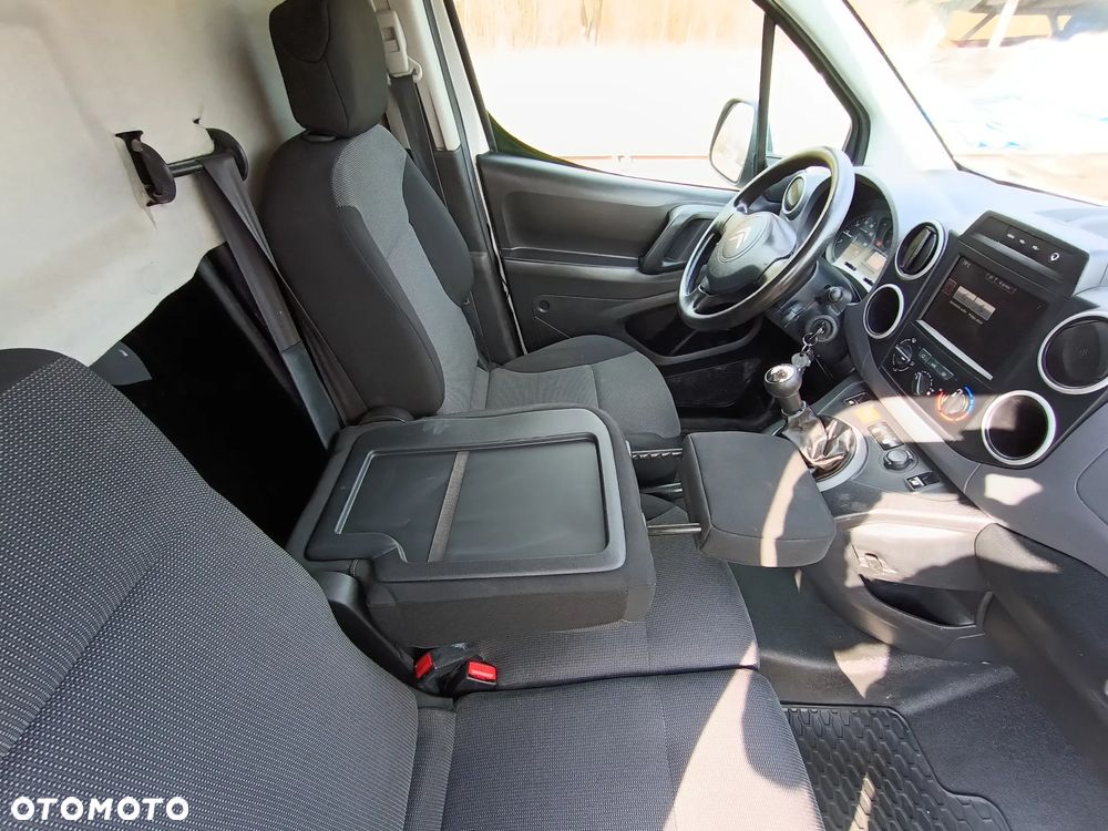 Citroën Berlingo 1.6 diesel Blue HDI 99kM, manual, 2016 rok EURO 6! STAN BARDZO DOBRY, PRZEBIEG GWARANTOWANY! - 5