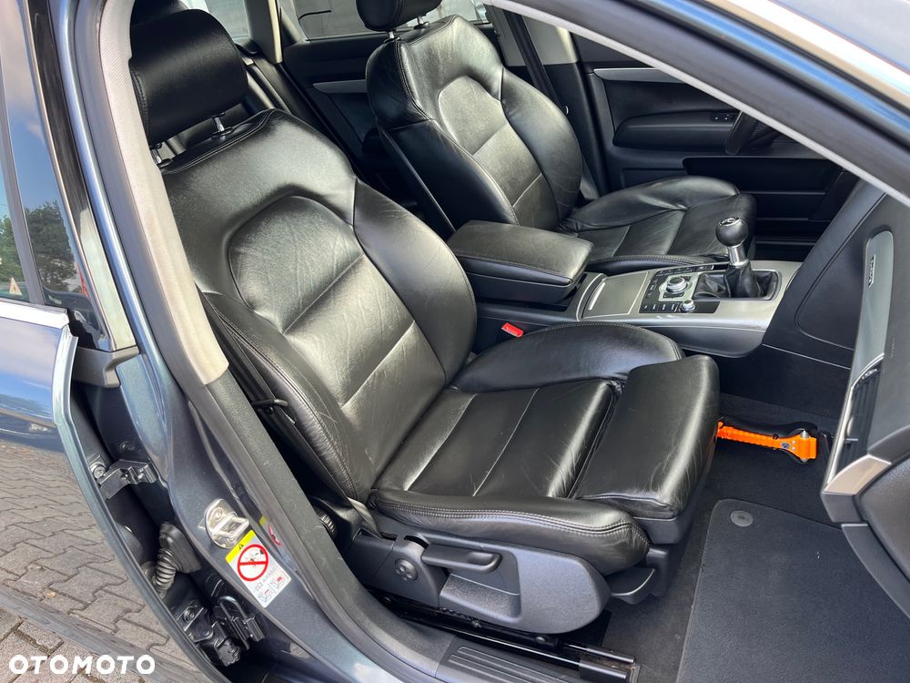 Audi A6 - 6