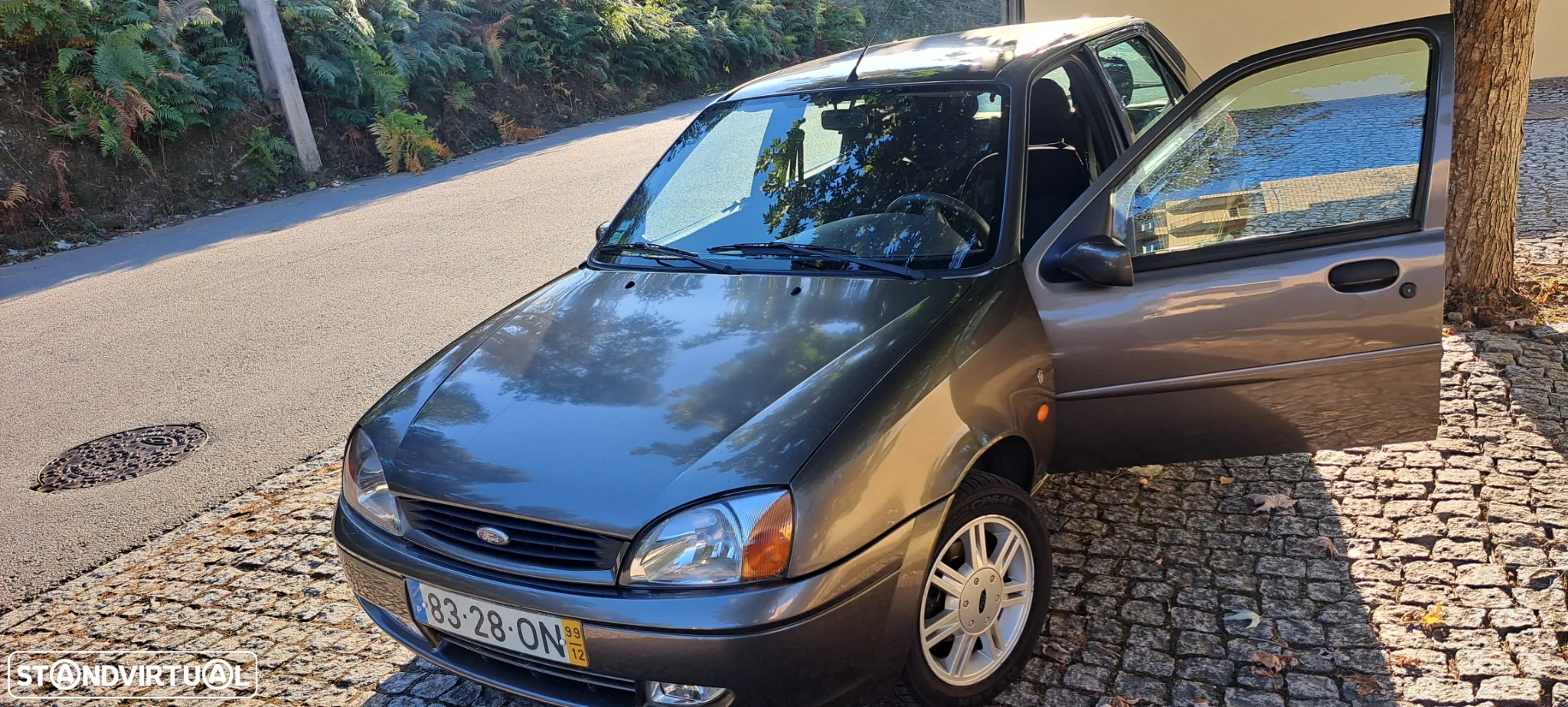 Ford Fiesta 1.25 Ghia - 3