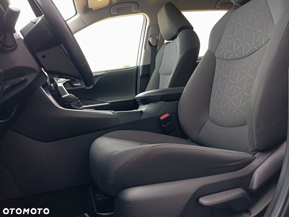 Toyota RAV4 - 22