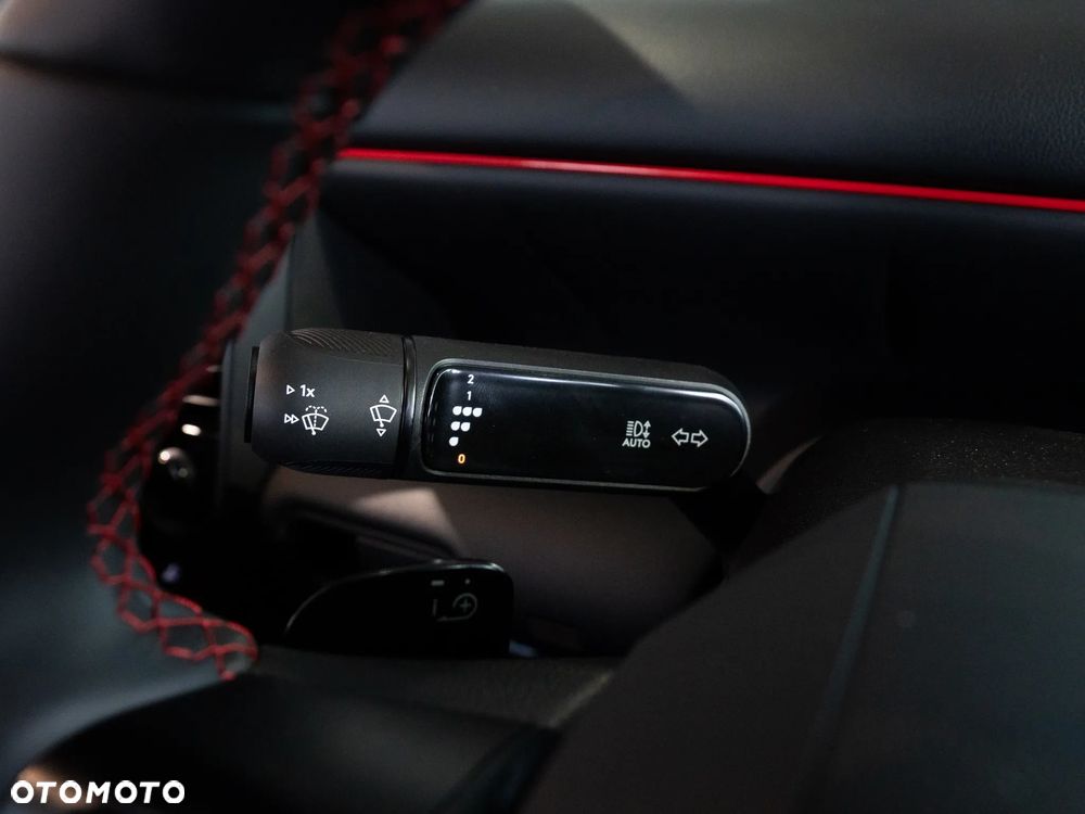 Hyundai IONIQ - 18