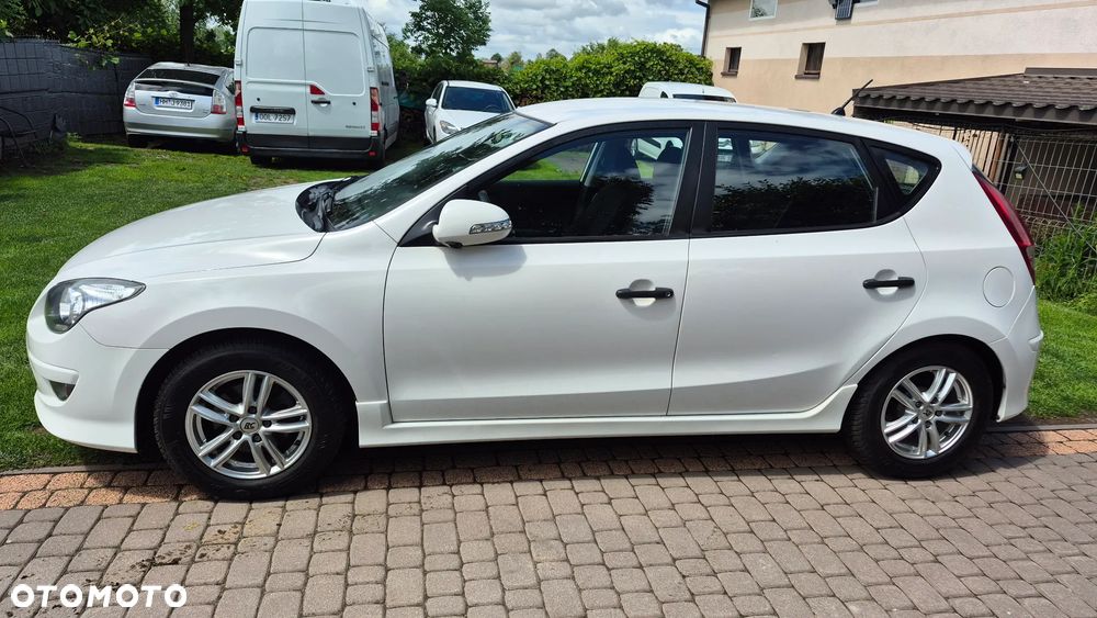 Hyundai i30 1.4 Comfort EU5 - 31
