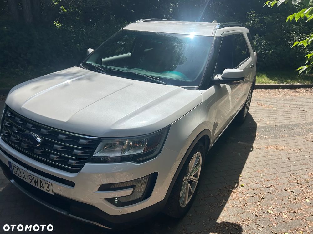 Ford Explorer - 3