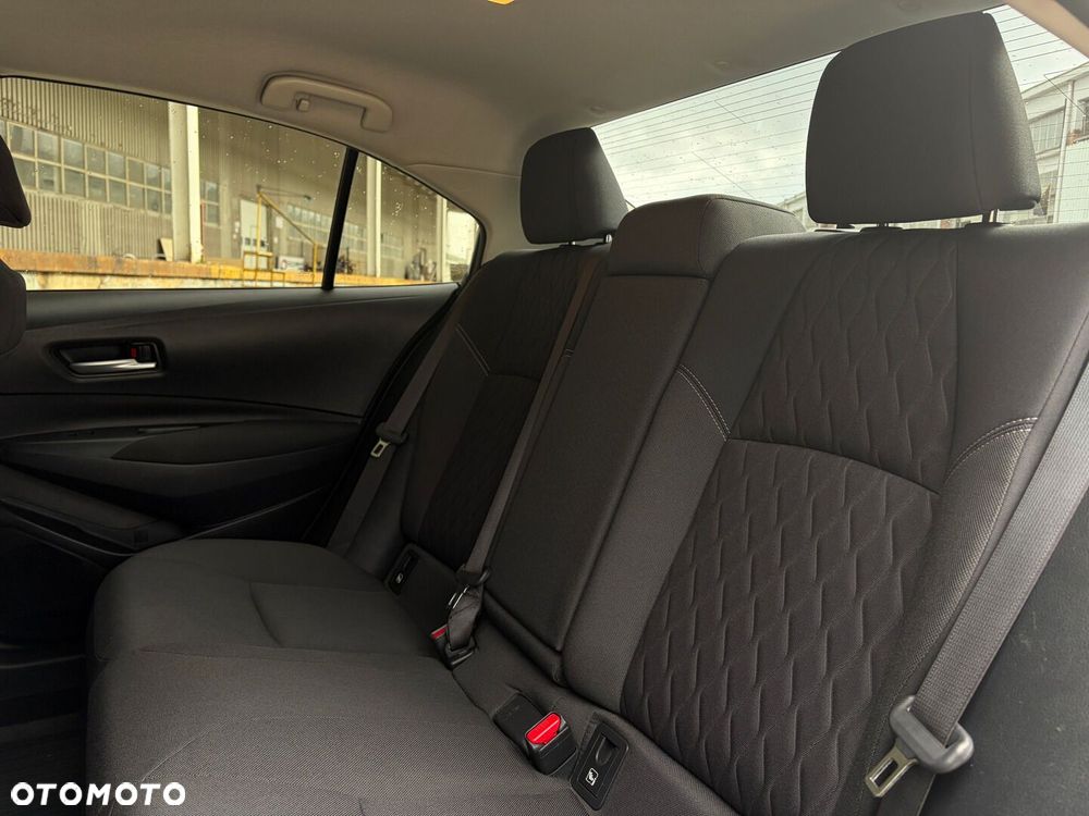 Toyota Corolla 1.8 Hybrid Comfort - 26