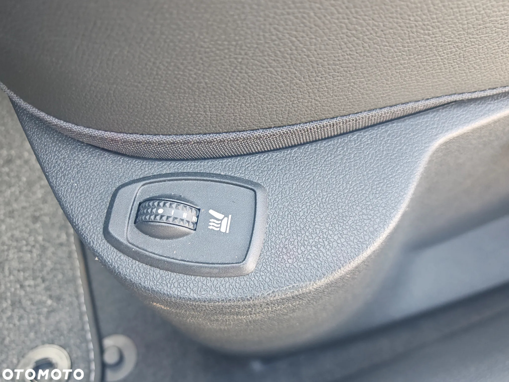 Renault Laguna 2.0 T Bose Edition - 14