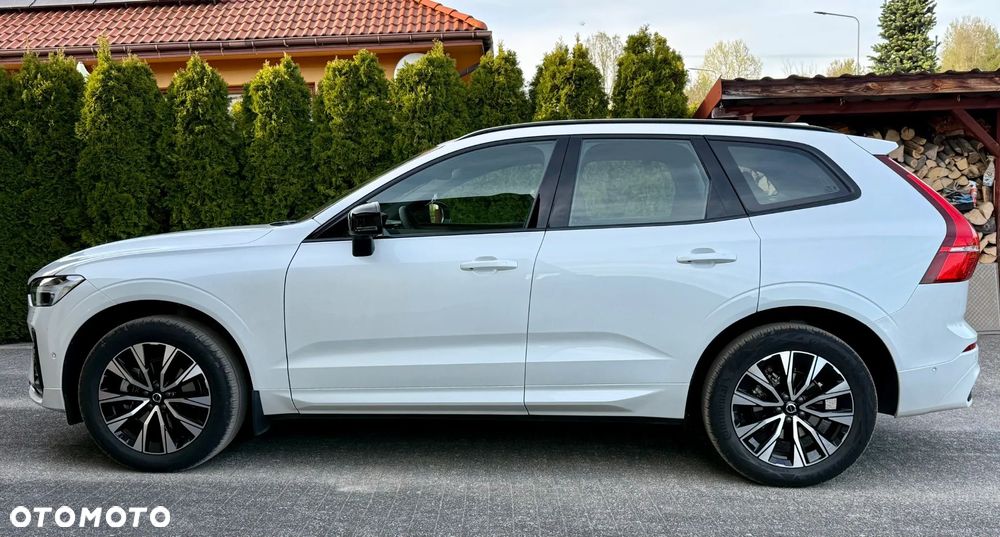 Volvo XC 60 B5 B AWD Plus Dark - 15