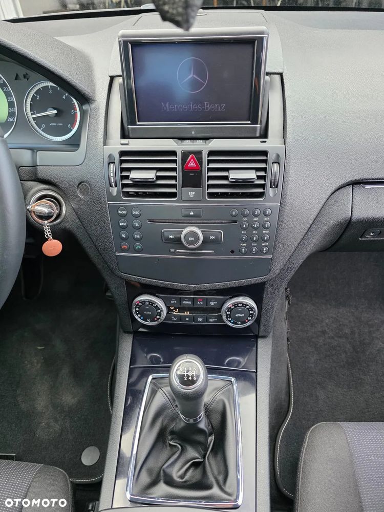 Mercedes-Benz Klasa C 200 CDI DPF - 9