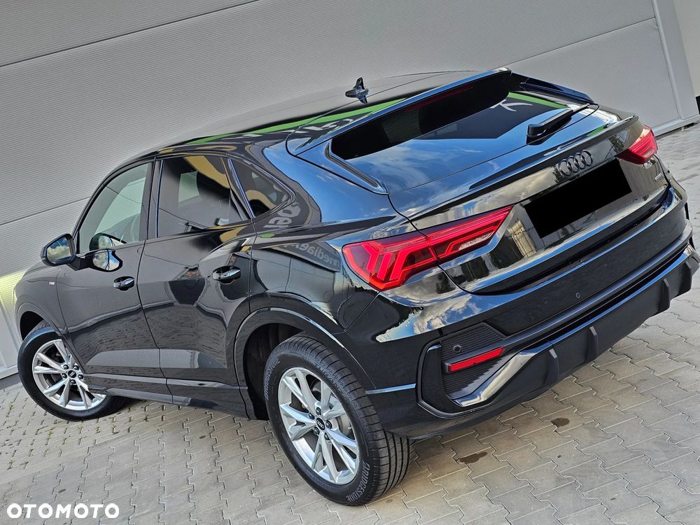 Audi Q3 Sportback 35 TDI quattro S tronic S line - 17